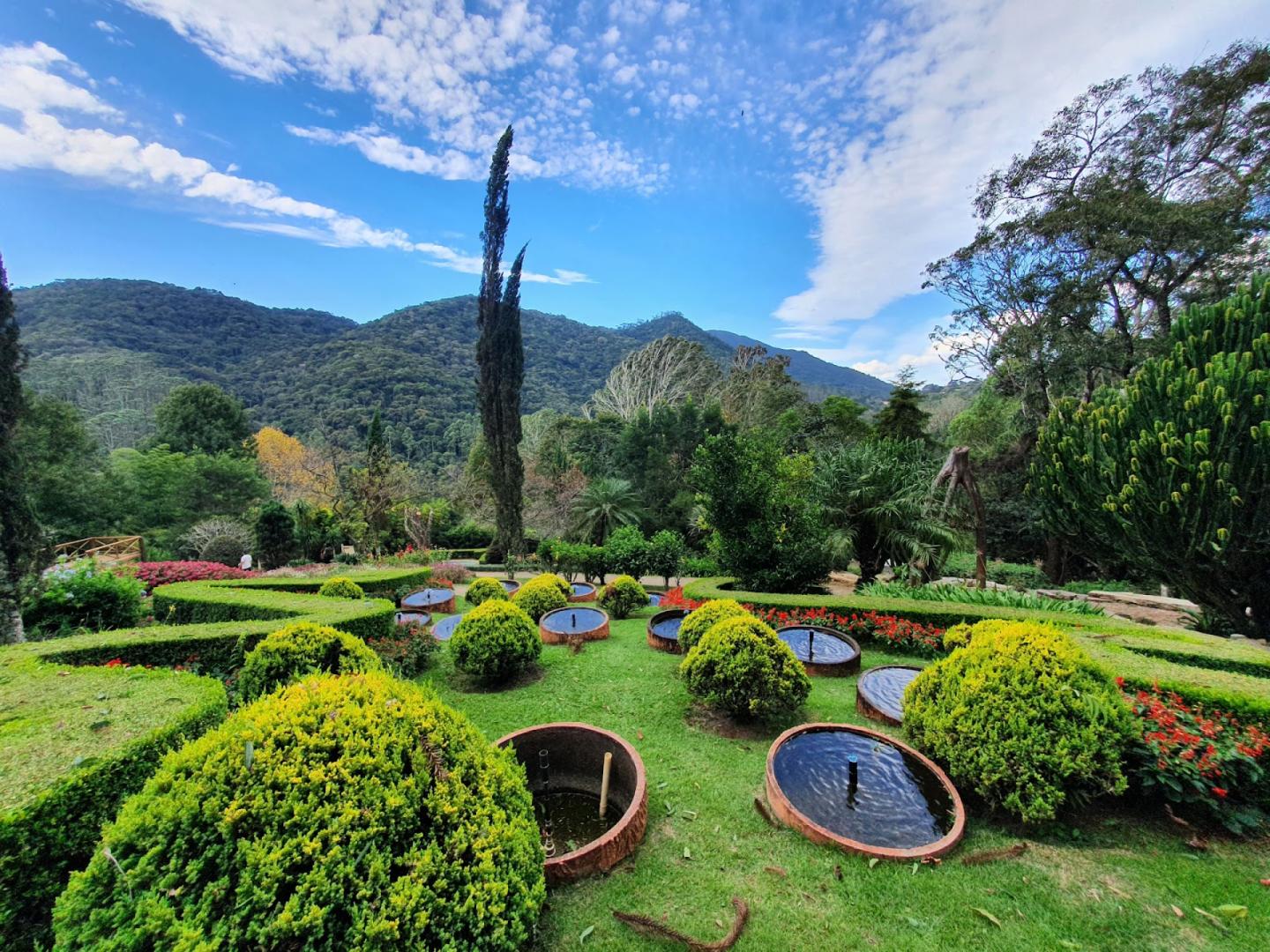 Jardim dos Pinhais Ecco Parque