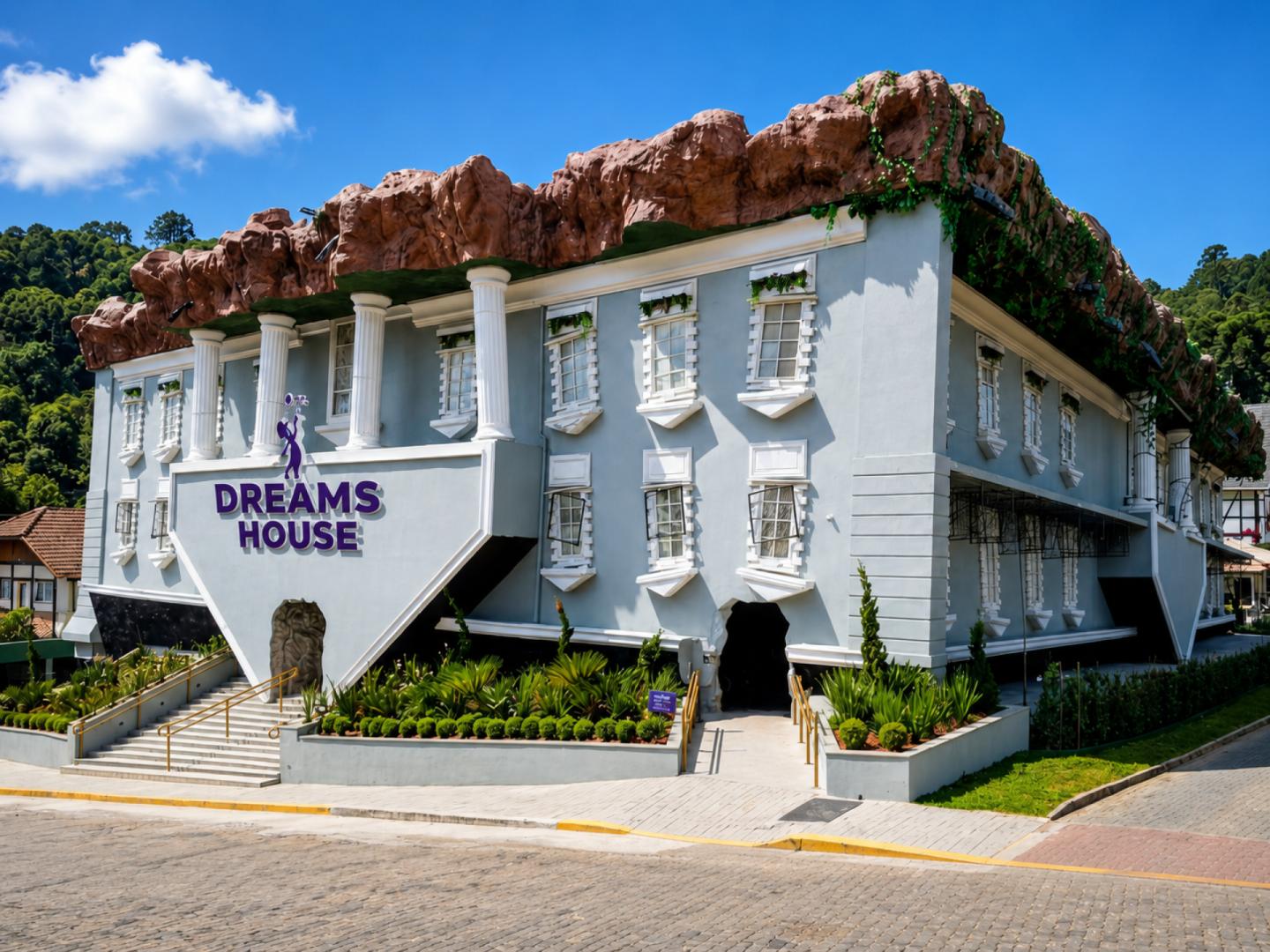 Dreams House